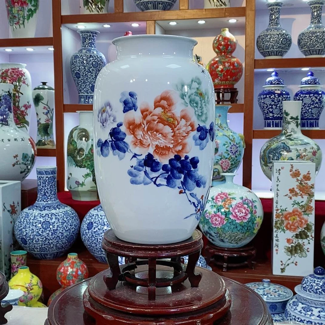 瓶手绘牡丹冬瓜瓶