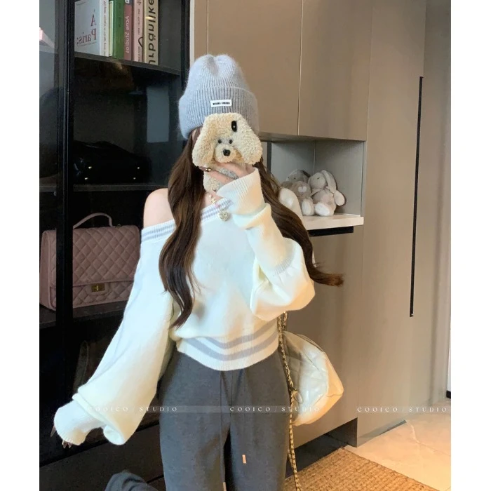 慵懒风斜肩气质宽松百搭长袖毛衣女秋季新款宽松显瘦chic减龄上衣