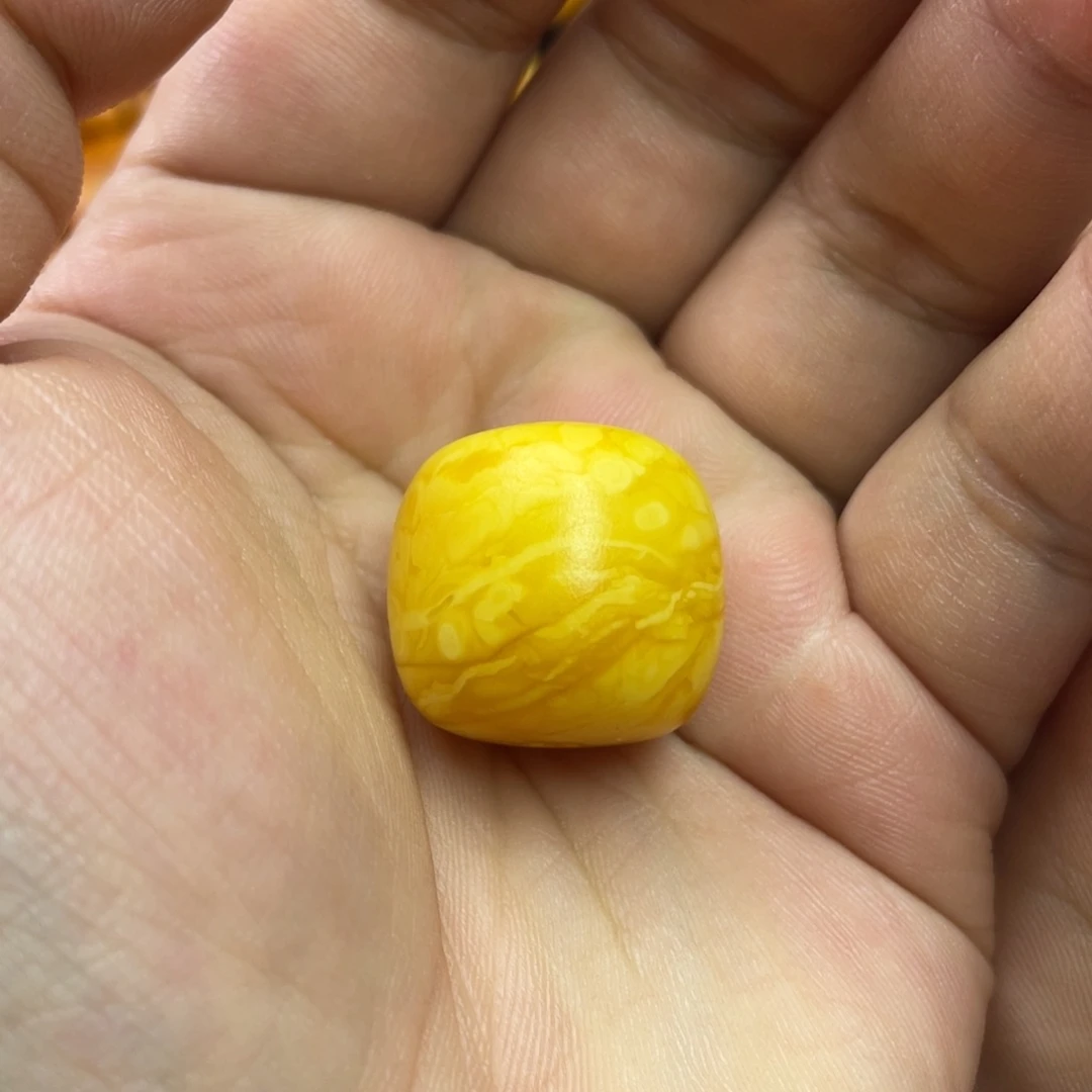 琥珀未镶嵌吊坠(不含链)