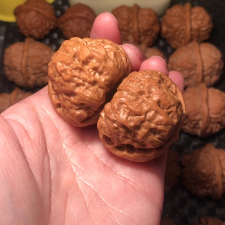 文玩核桃把件蛙饼