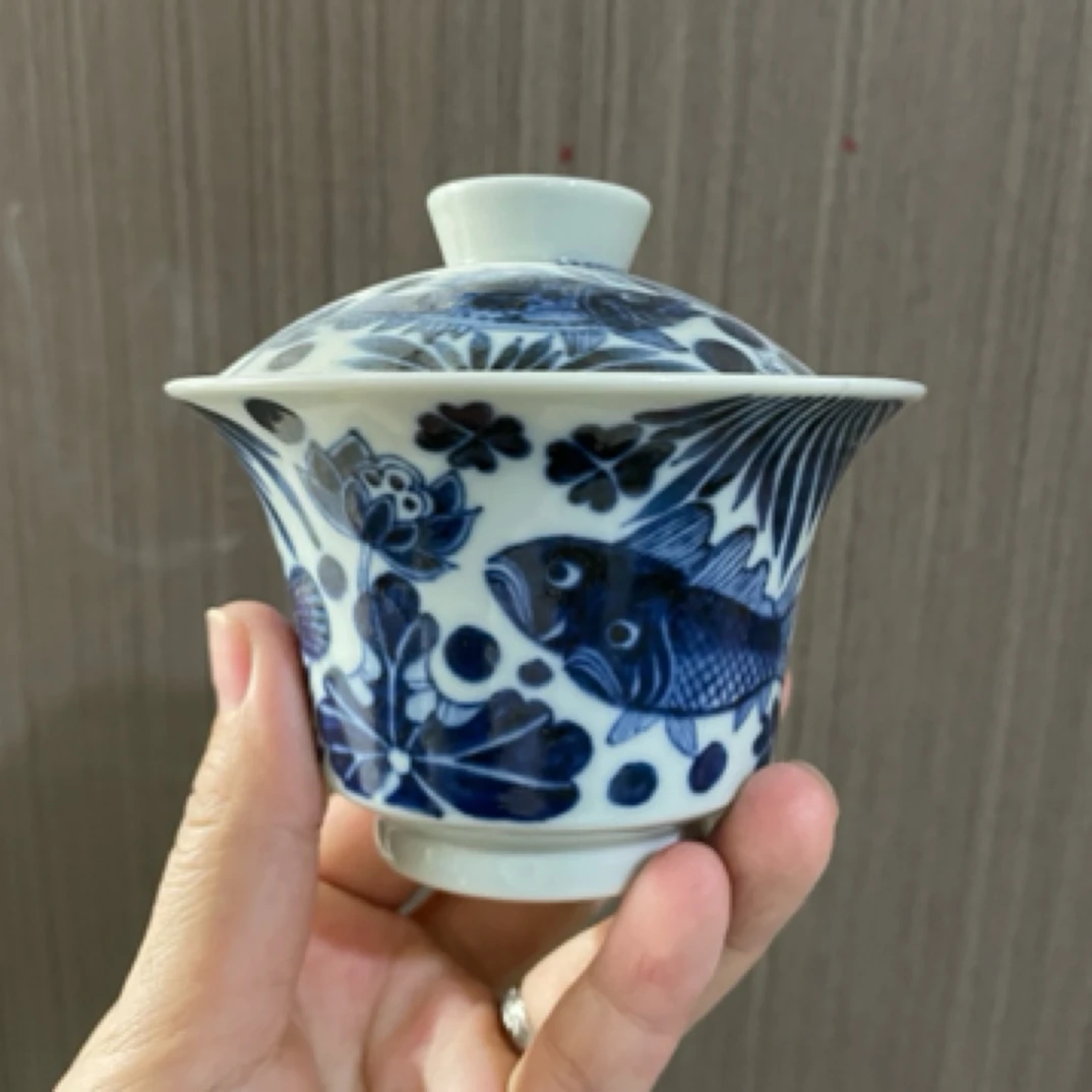 阅贤斋气窑莲池鱼藻马蹄盖碗微瑕