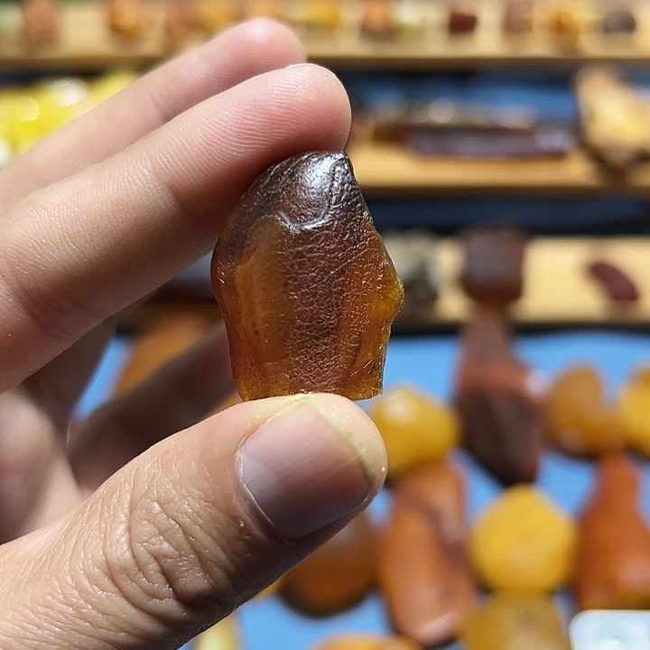 定制琥珀未镶嵌A****?原