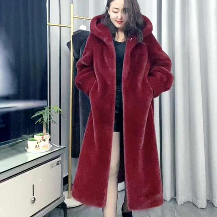 110厘米加长款女加大宽松大码过膝连帽高端百搭外套冬季