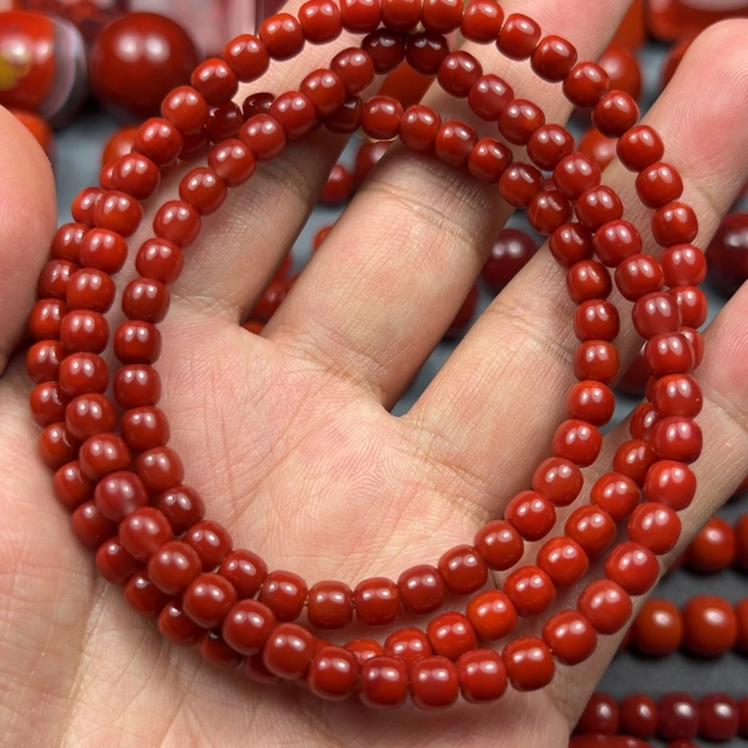 南红玛瑙未镶嵌珠宝奇石尺寸5.5牛血锦红