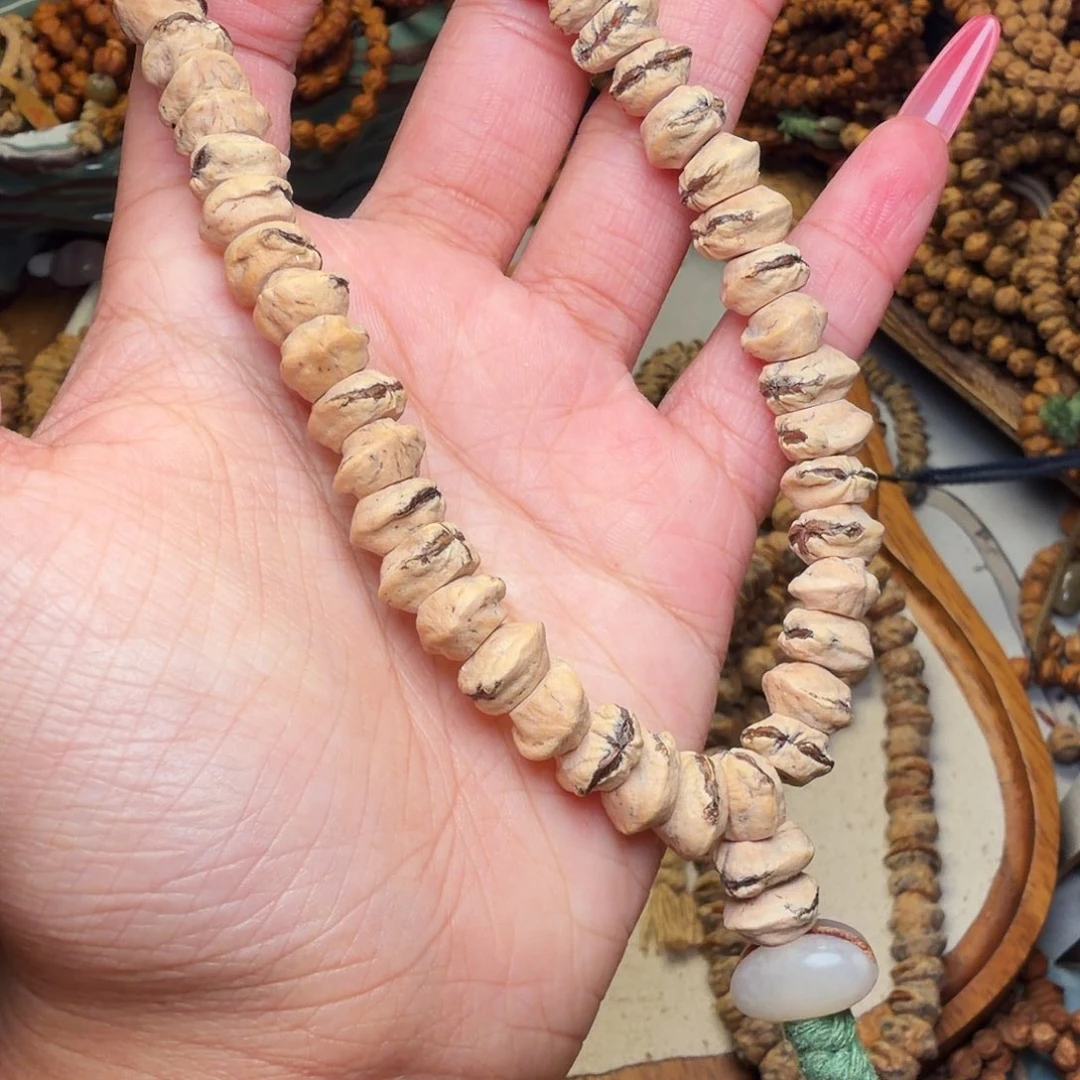 卷***一吊坠柏香籽/百香籽