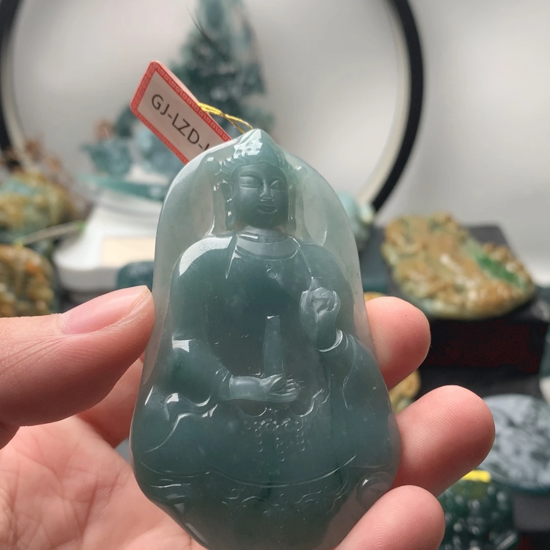 翡翠未镶嵌颈饰无