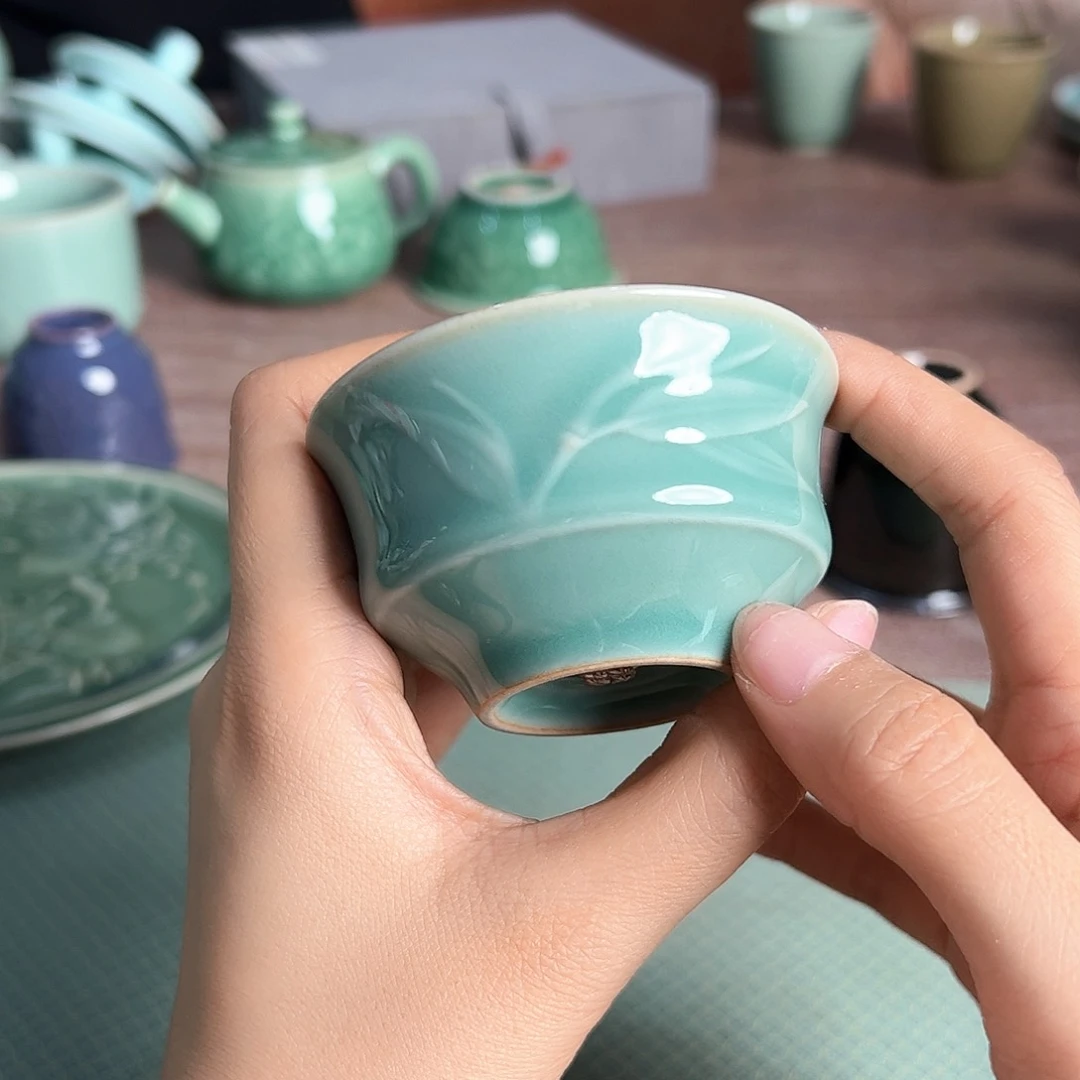 龙泉云间青瓷小米茶器