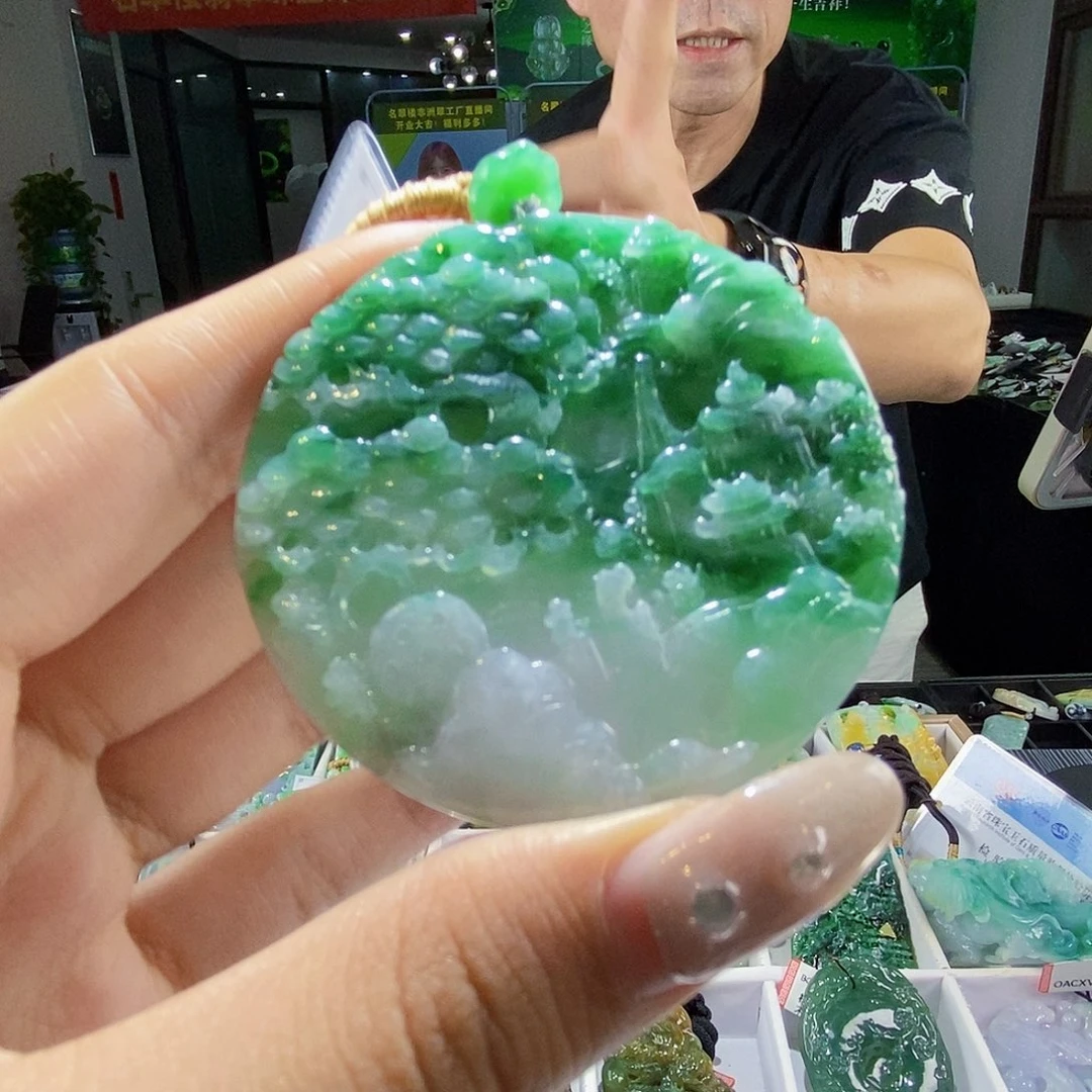 颈饰未镶嵌翡翠翡翠
