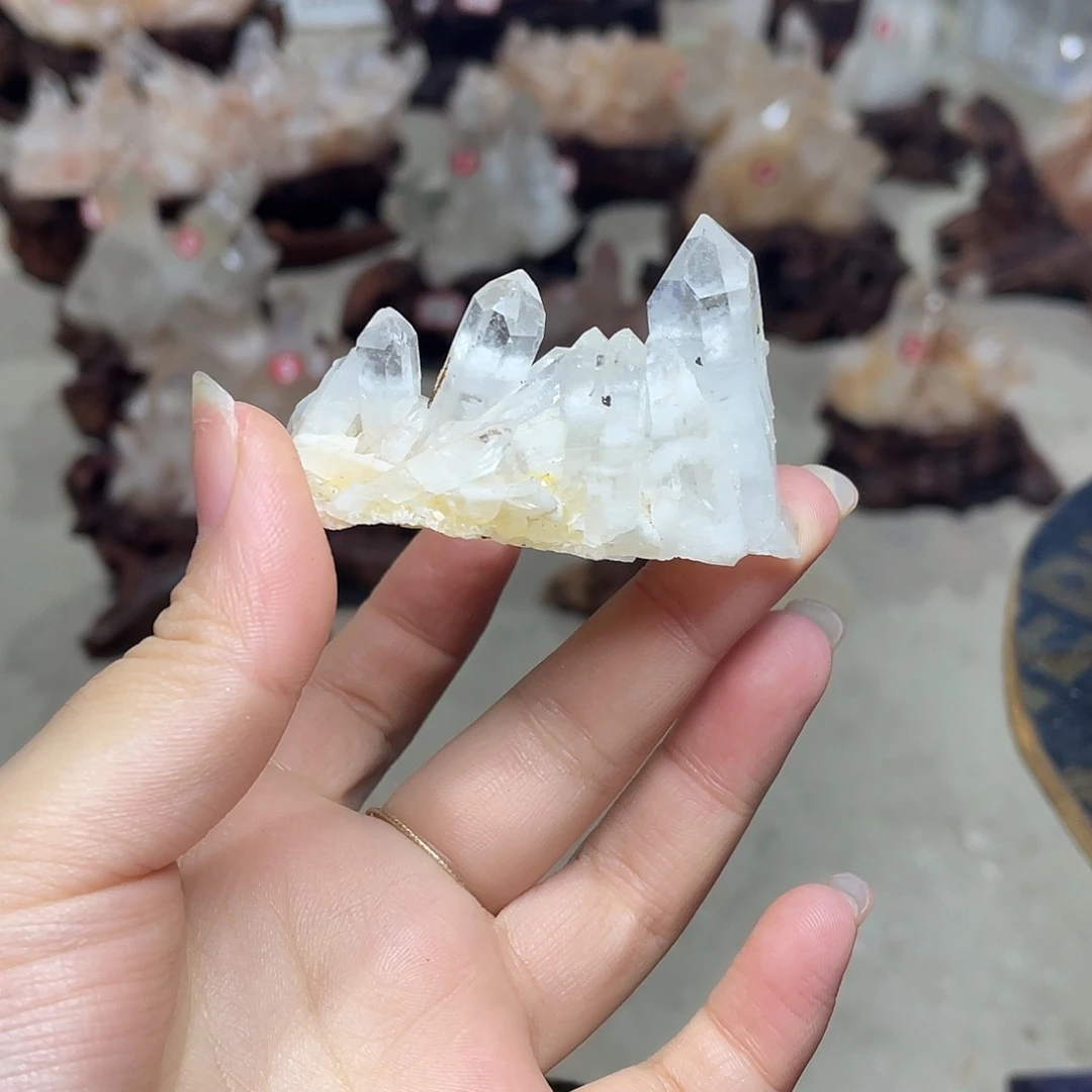 玖***玖银S925镶嵌珠宝半成品水晶