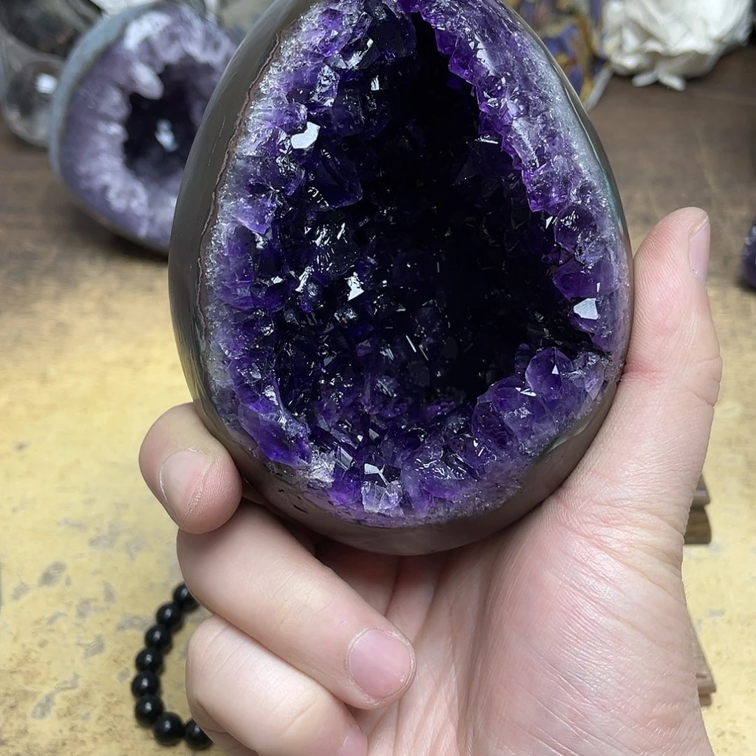 玥***儿紫晶未镶嵌大型摆件（非配饰）