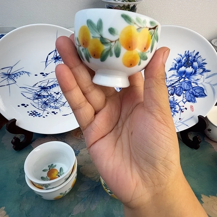忠意堂釉下彩枇杷