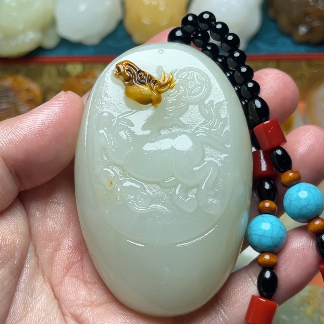 石材天然方解石手把件不退换