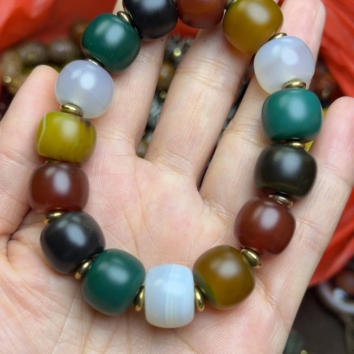 玛瑙/玉髓未镶嵌颈饰