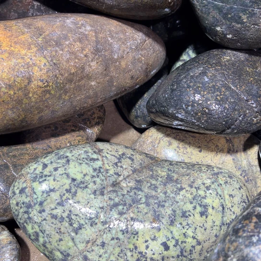 未镶嵌蛇纹石玉西藏藏玉药王石户*