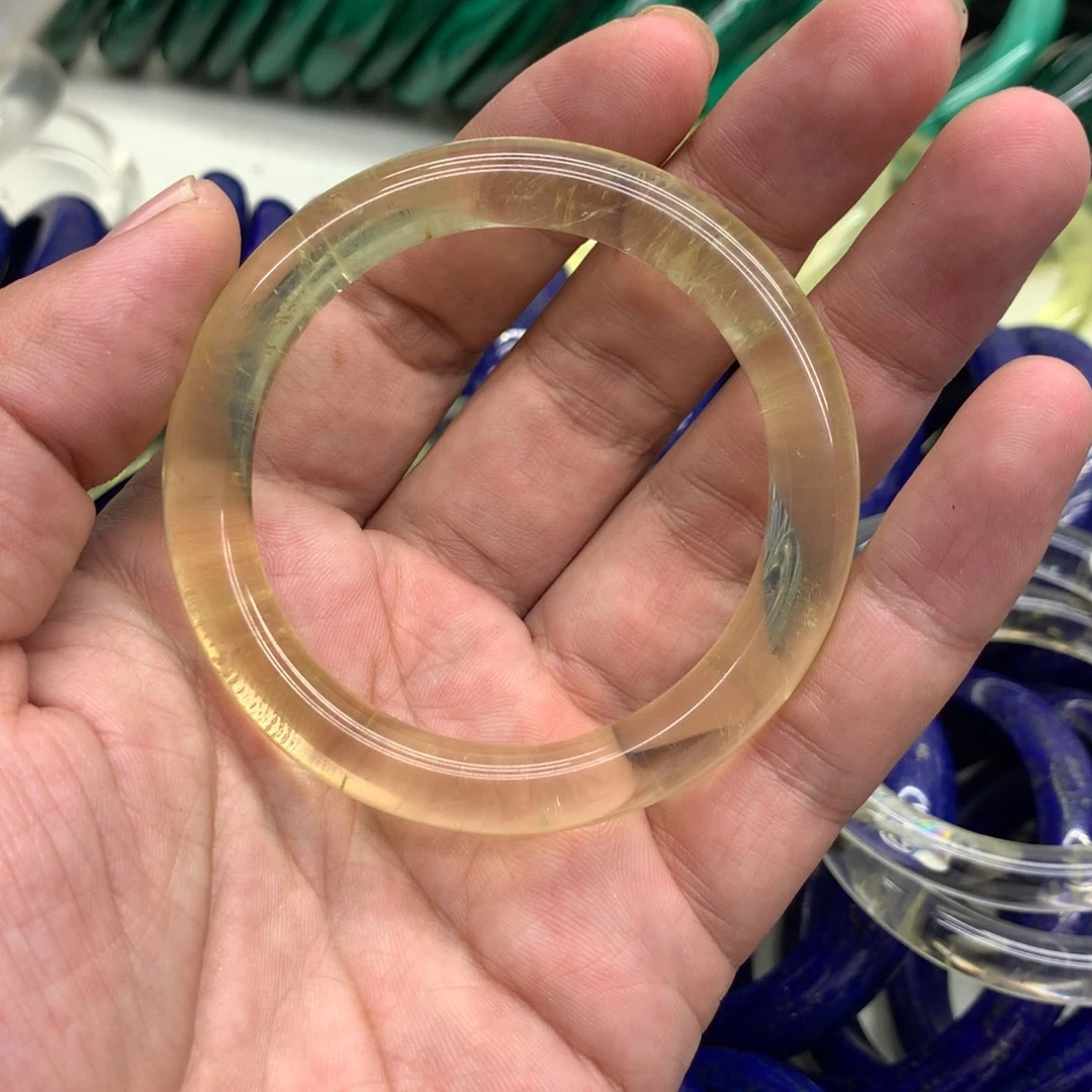 余***财未镶嵌手镯黄晶手镯