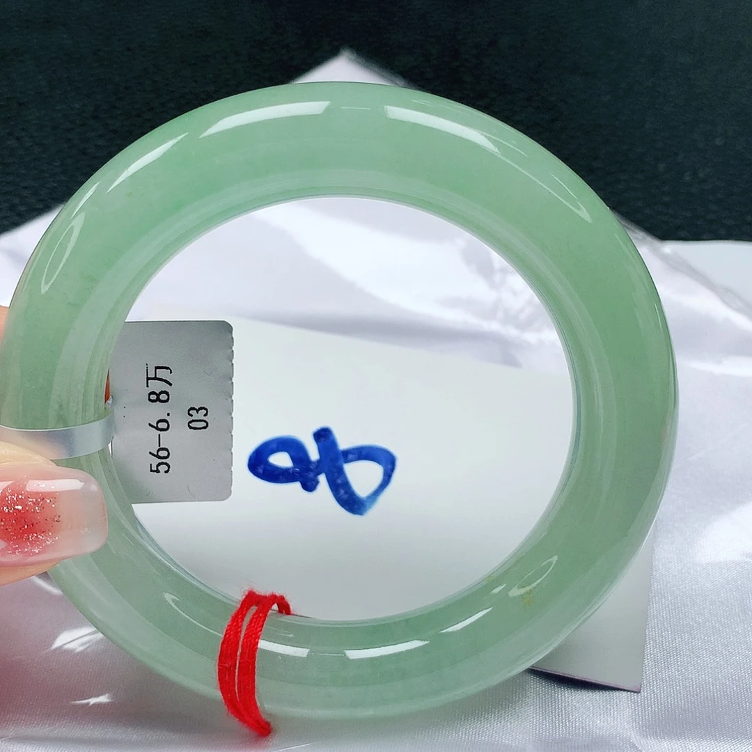 翡翠手镯未镶嵌缅甸天然a货翡翠