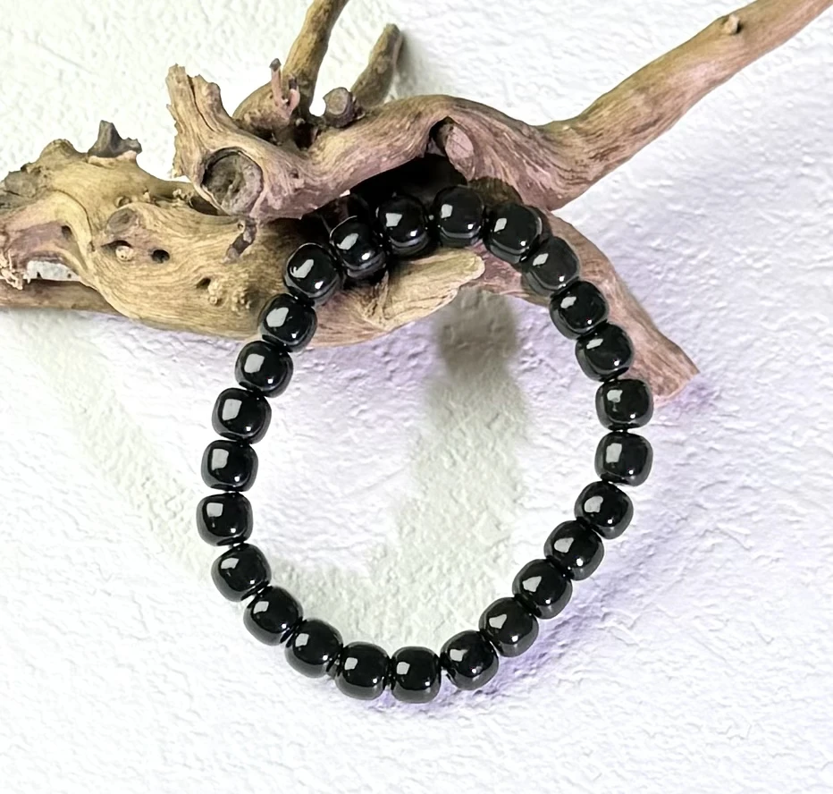 【小婉珠宝】和田玉沙枣绿8mm手串