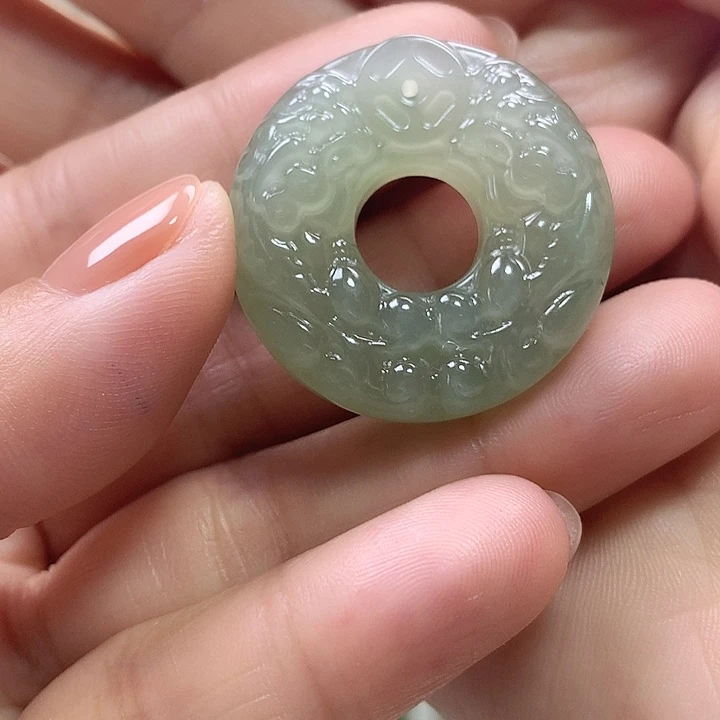 长***旭颈饰未镶嵌和田玉