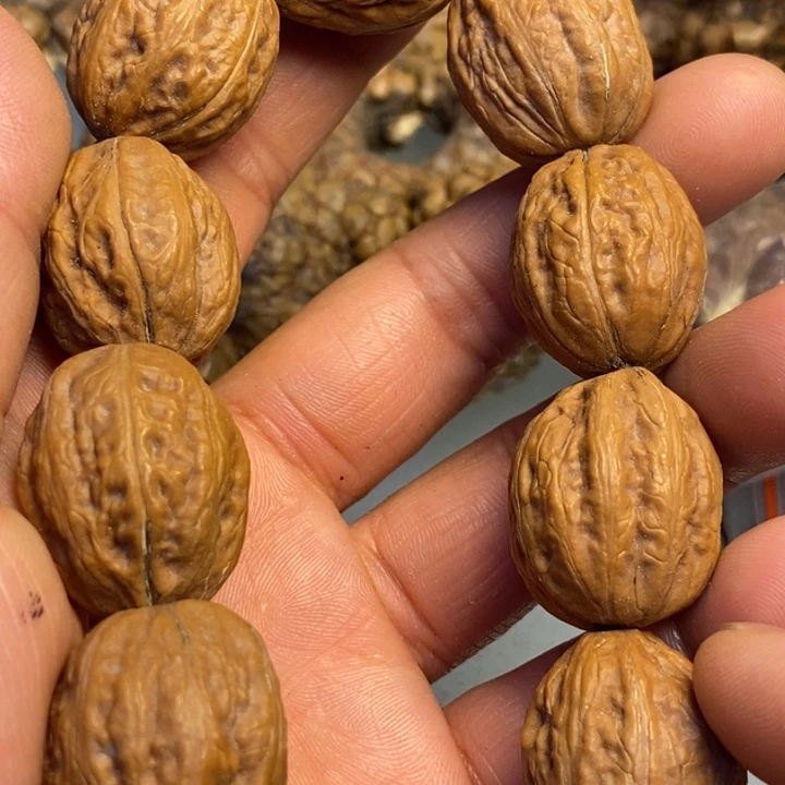 文玩核桃吊坠拿姐工13