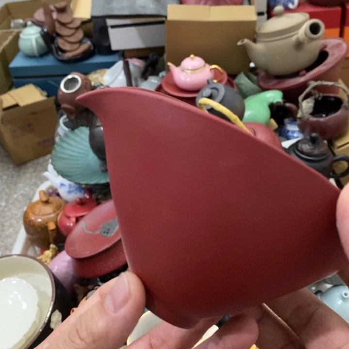 陶瓷艺术品及陶瓷壶