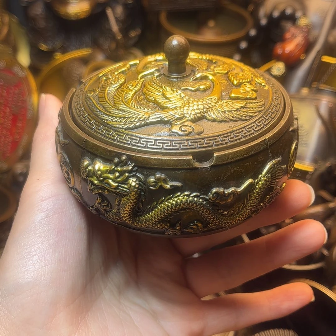 精美铜器工艺品等