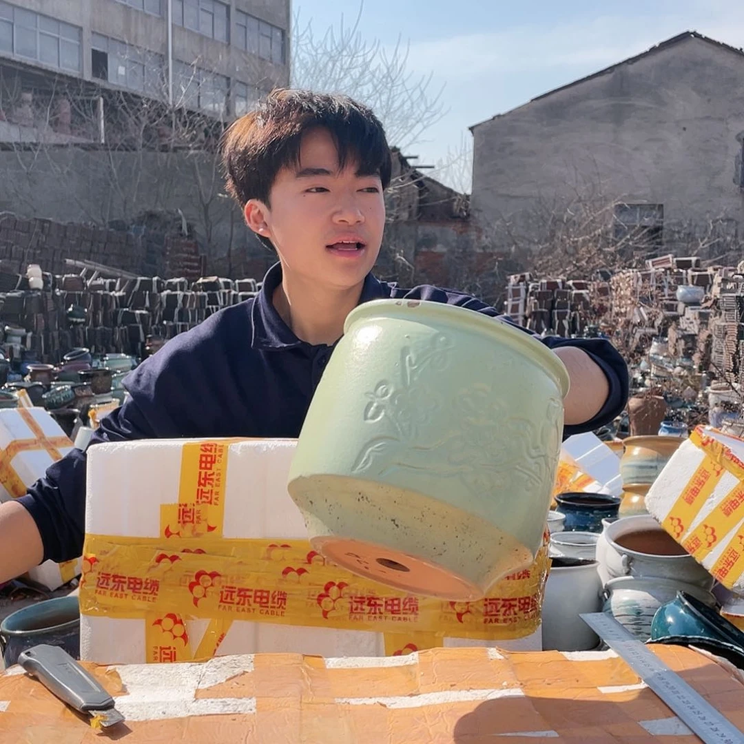 ✧****杜宜兴紫砂粗陶。宜兴