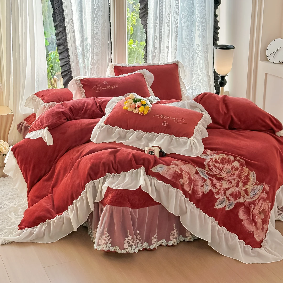 【绒金粉世家】冬季法式保暖牛奶绒花卉拼接刺绣床盖款四件套 M M