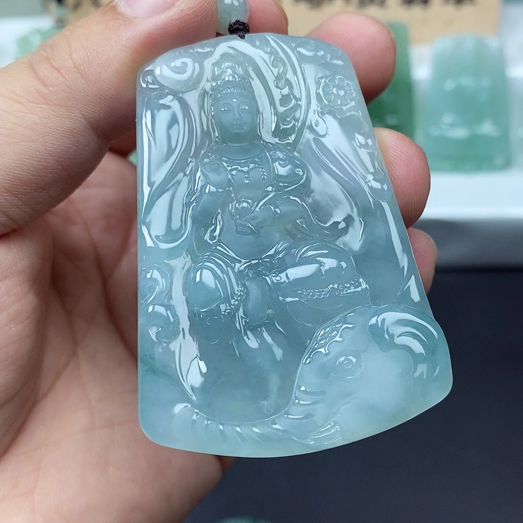 翡翠未镶嵌颈饰唵****吽翡翠