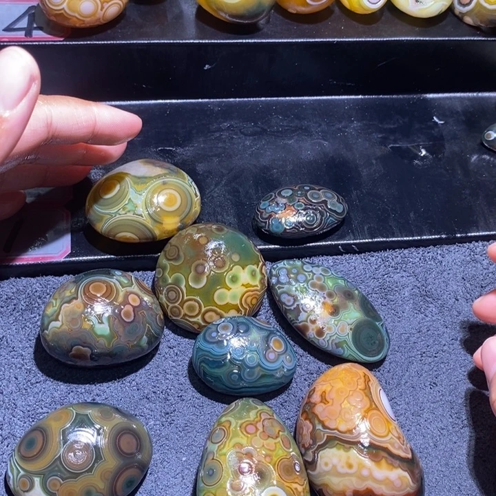 心***9玛瑙/玉髓未镶嵌珠宝奇石