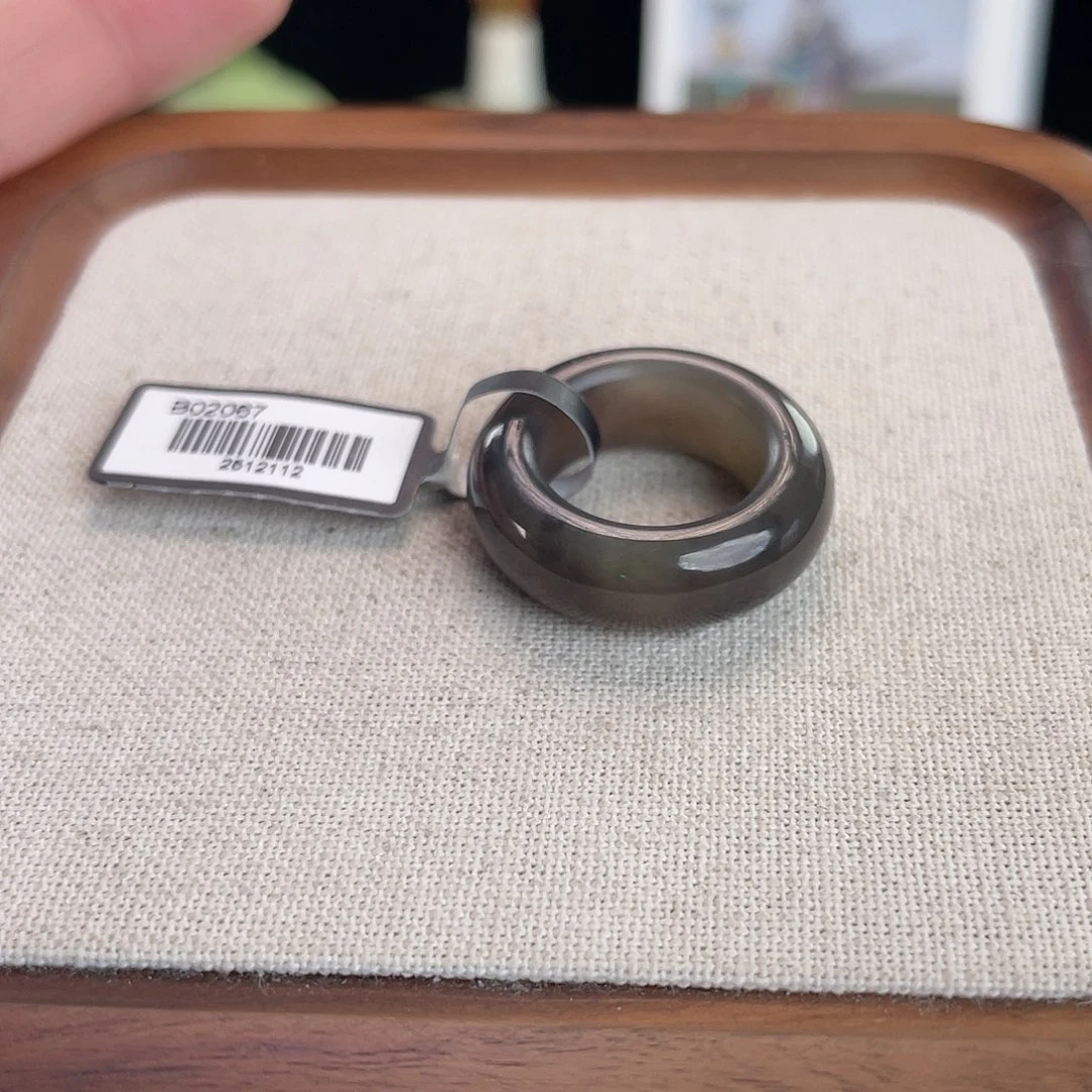 和田玉未镶嵌戒指U79烟紫轮胎16.6不退换