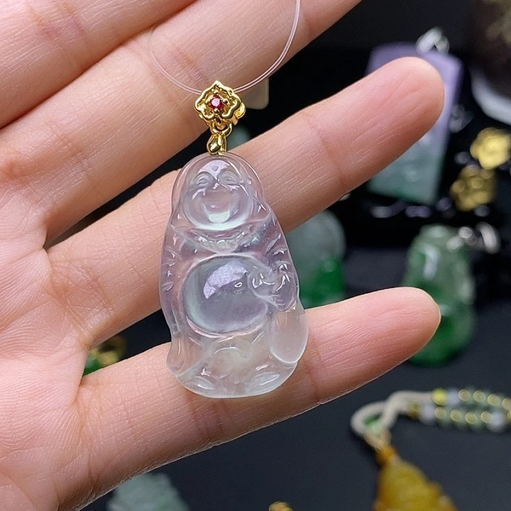 翡翠未镶嵌吊坠(赠链)