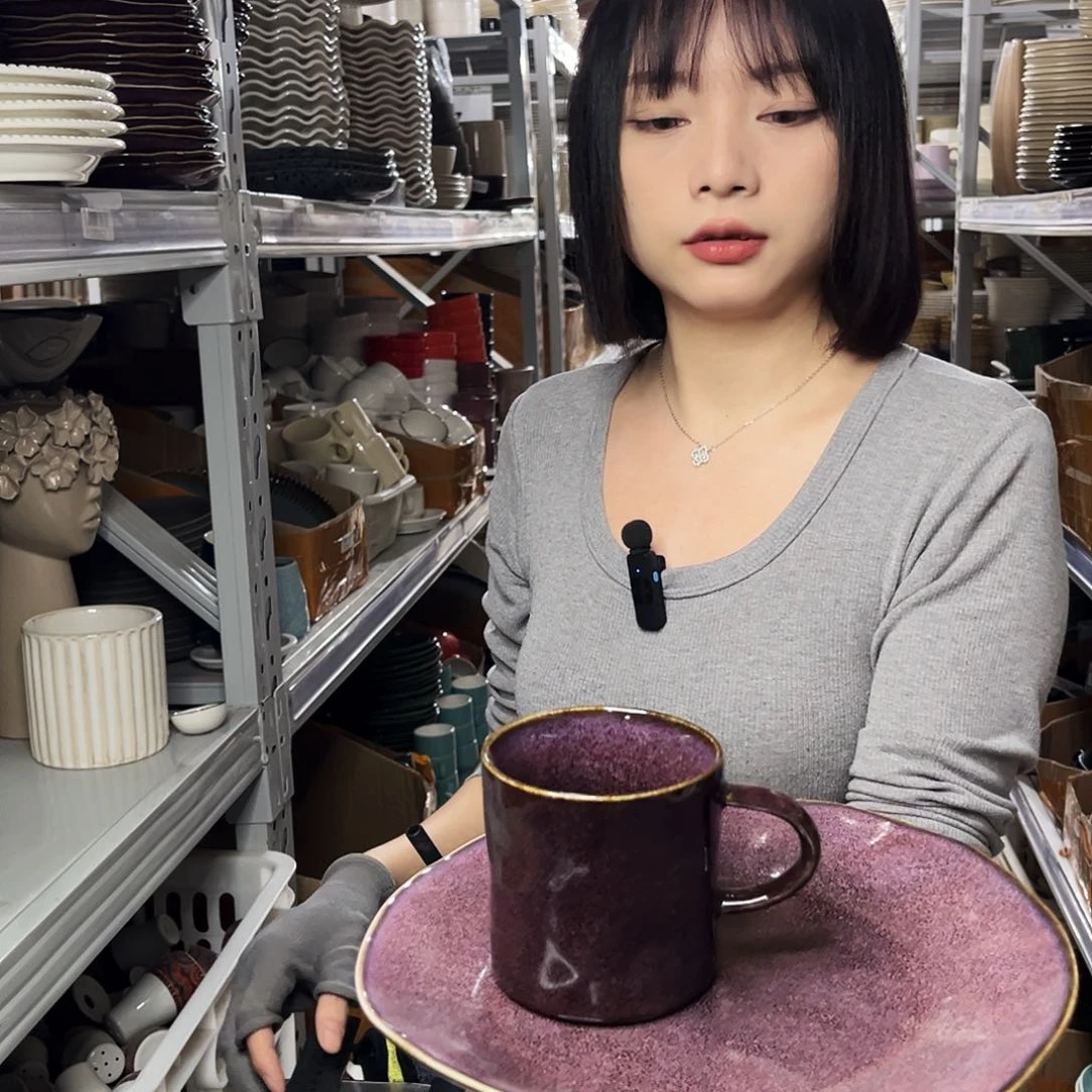 瓷片273。      两杯两盘