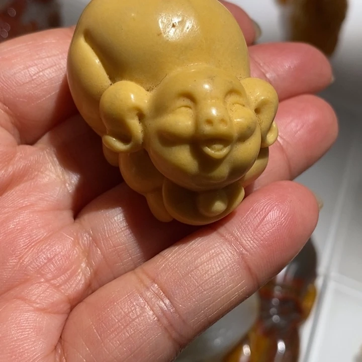 石英质玉（黄龙玉）未镶嵌挂件