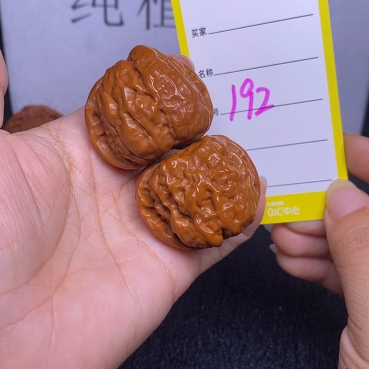 文玩核桃吊坠192/39蛤蟆头练手对