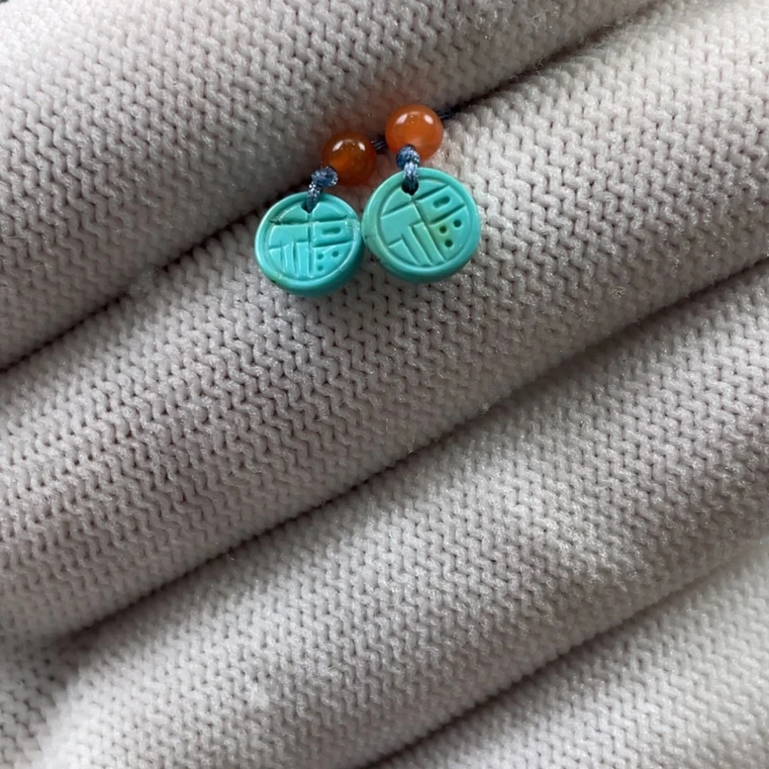 绿松石未镶嵌挂件