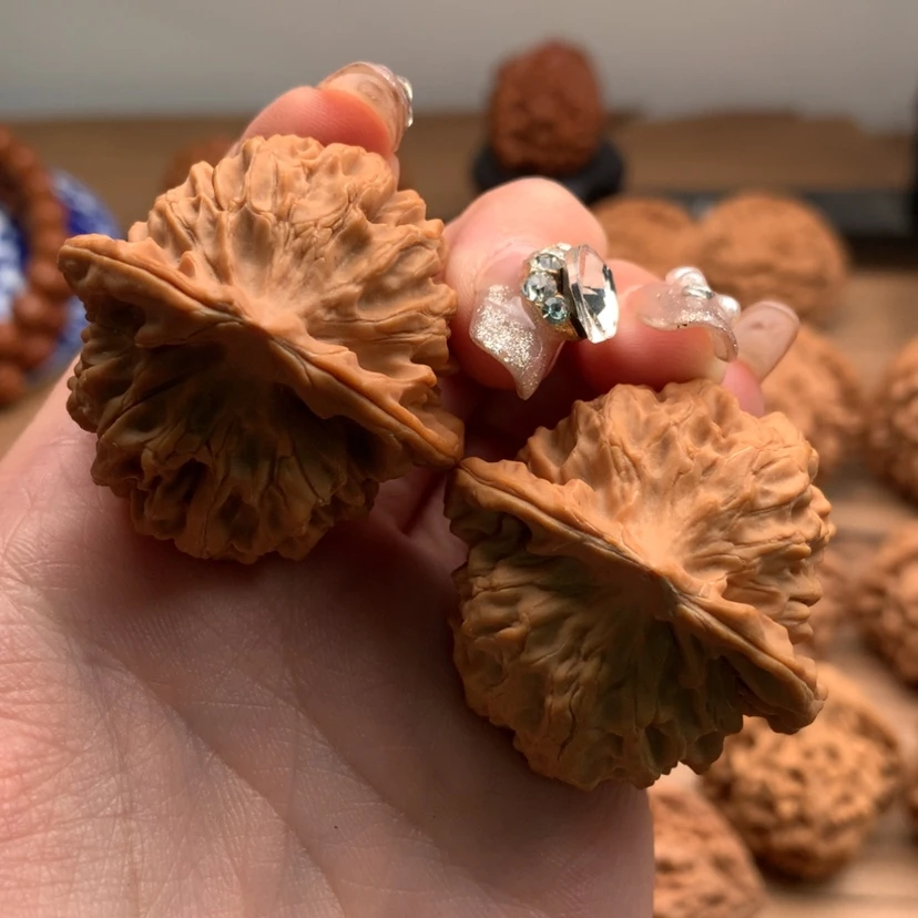 【闪购商品】文玩核桃吊坠壮**云秦岭野生