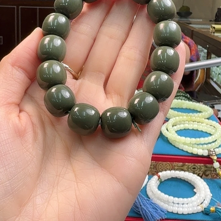 手链未镶嵌和田玉（糖玉）