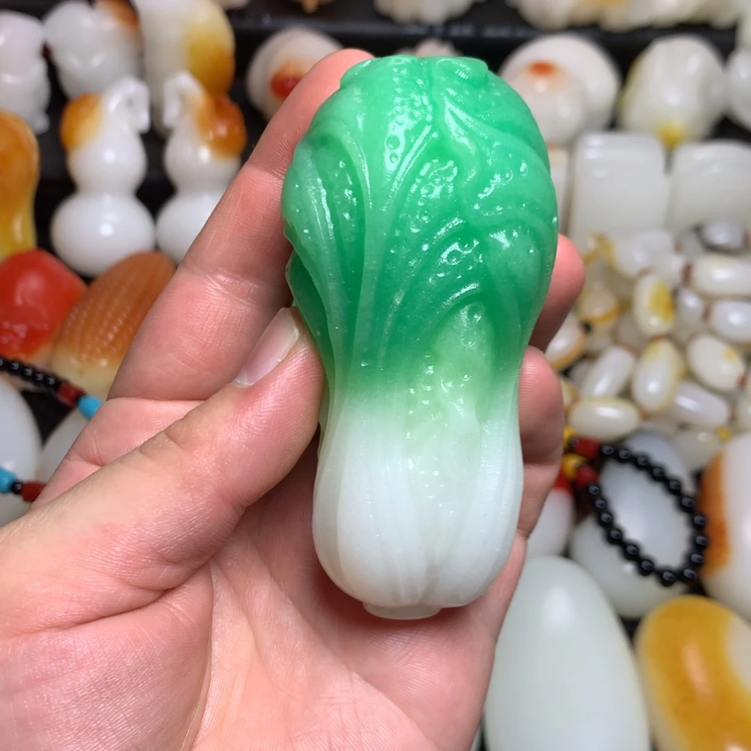 新疆戈壁石五彩石