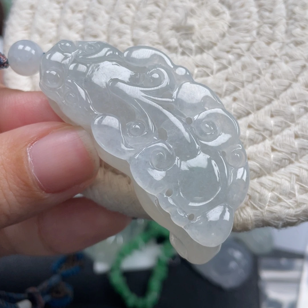 翡翠未镶嵌颈饰天然A货缅甸翡翠