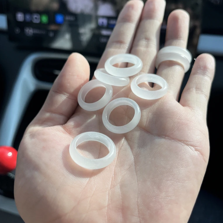 新疆高冰宝石光戒圈（多样性发其一）