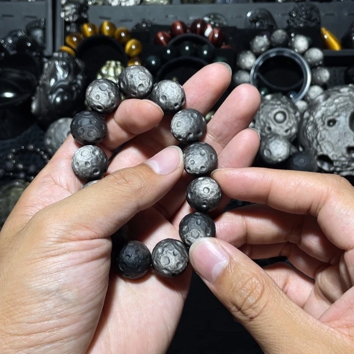 未镶嵌黑曜岩珠宝奇石菠*?