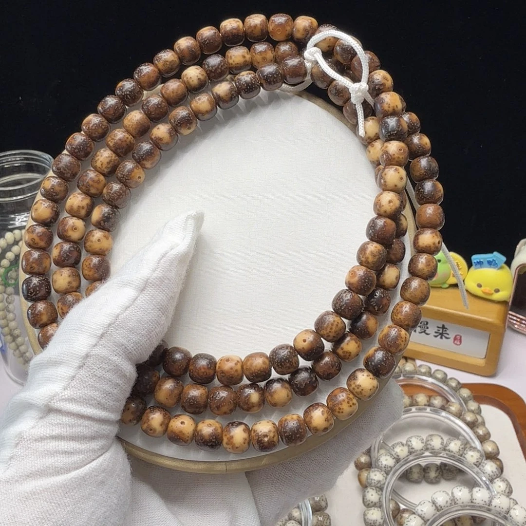 吊坠星月菩提陈籽