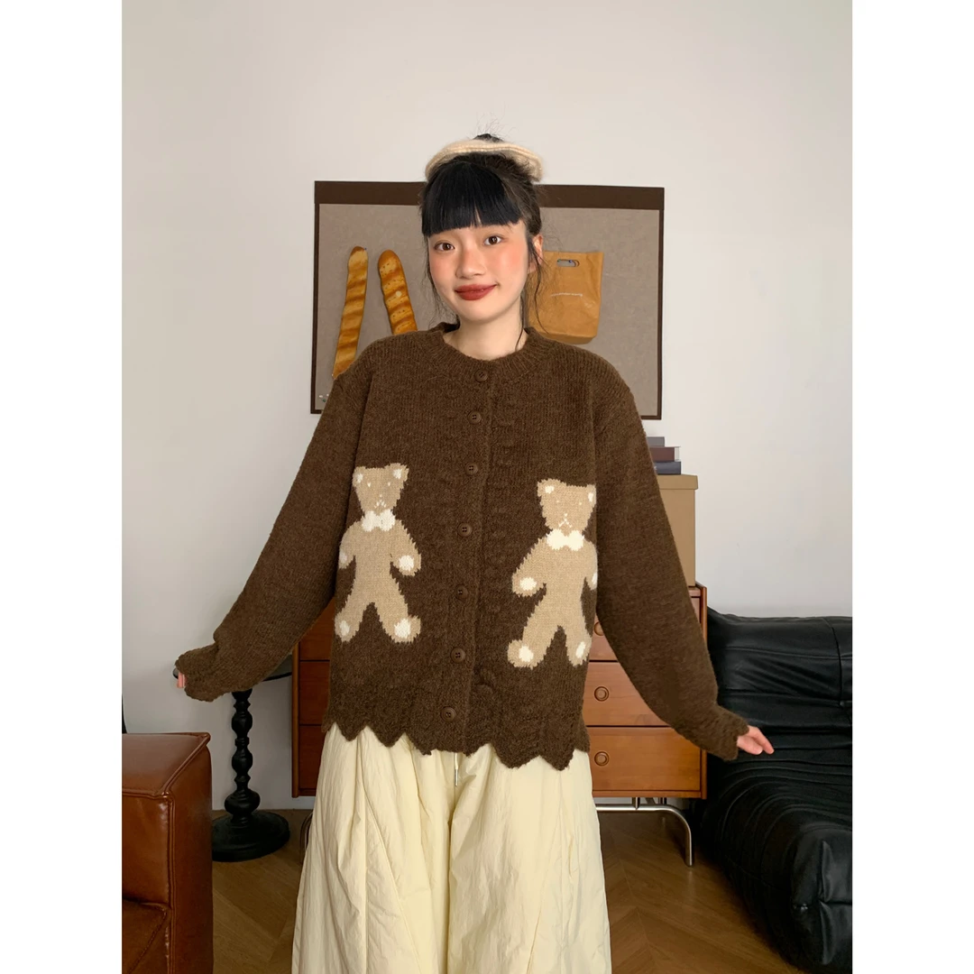 复古小熊羊毛提花毛衣外套女韩版秋冬新款宽松百搭显瘦针织开衫潮