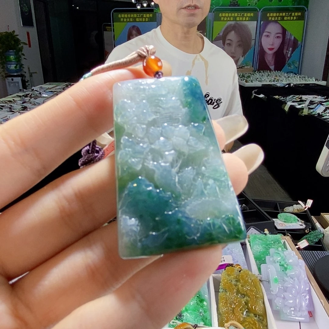 颈饰未镶嵌翡翠翡翠