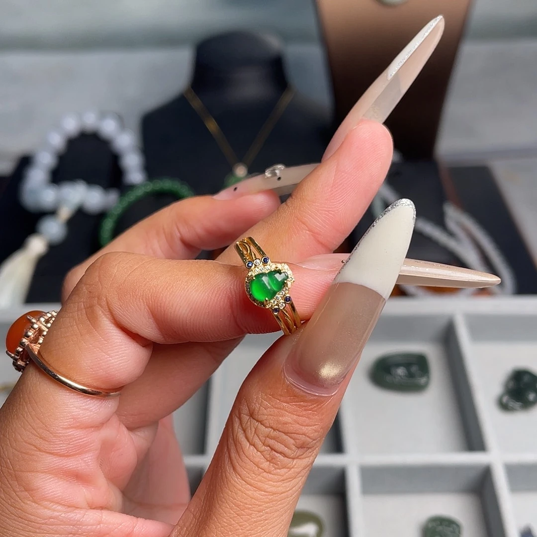 银S925镶嵌戒指和田玉