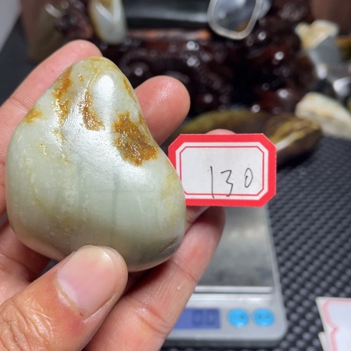 颈饰足铂镶嵌和田玉130