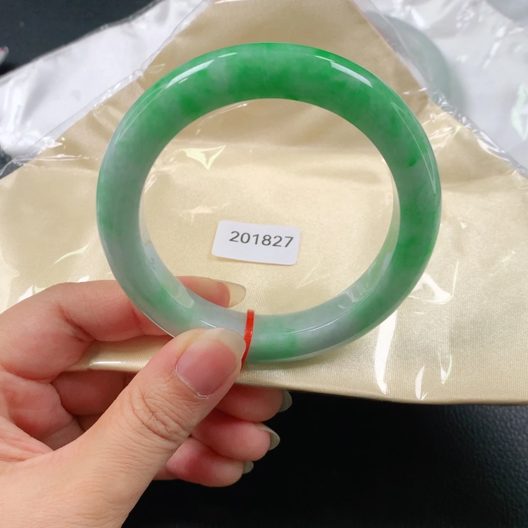 未镶嵌手镯翡翠03