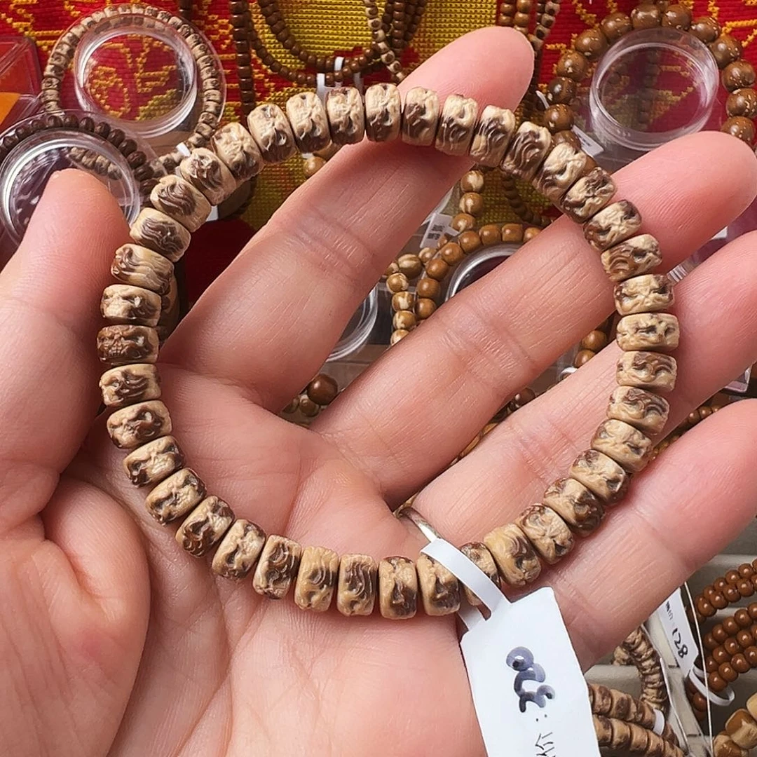 紫金鼠手串紫金鼠鼠尖纯肉精工雕刻鬼脸三花手串8*5mm