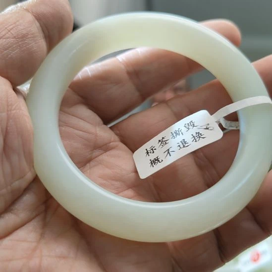 大***～和田玉未镶嵌手镯