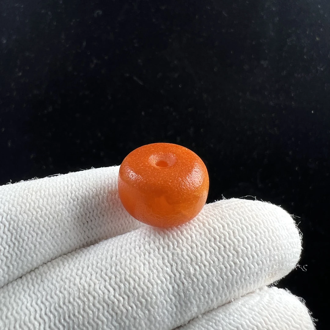 Y6487天然原矿蜜蜡 老蜡墩子 17.5*11.4mm抖音基地质检发货